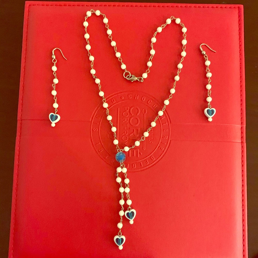 ❤️💙💜Chain plus earrings